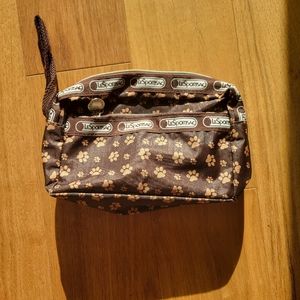 Small organizing bag